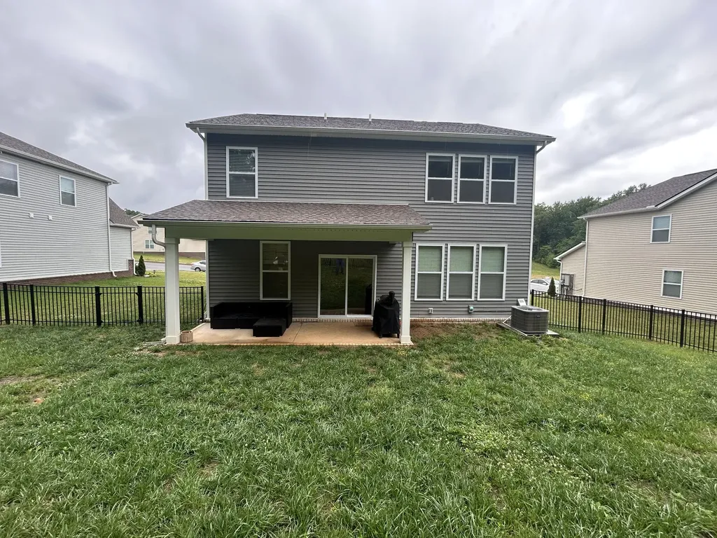 1055 Ross Farms Boulevard Clarksville TN 37043