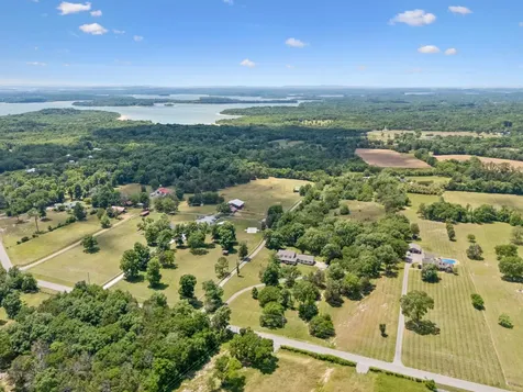 6221 Corinth Road Mount Juliet TN 37122