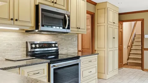 105 S Chestnut Hendersonville TN 37075