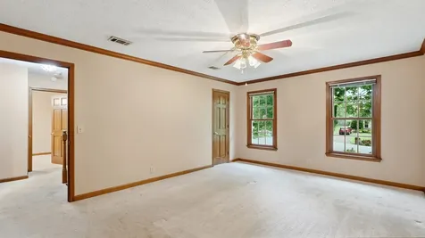105 S Chestnut Hendersonville TN 37075