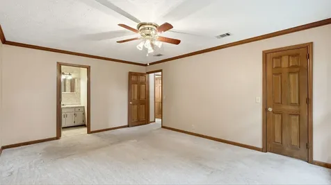 105 S Chestnut Hendersonville TN 37075