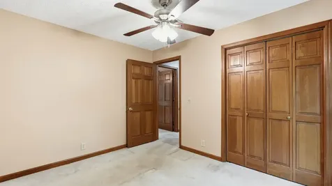 105 S Chestnut Hendersonville TN 37075
