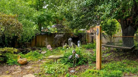 105 S Chestnut Hendersonville TN 37075