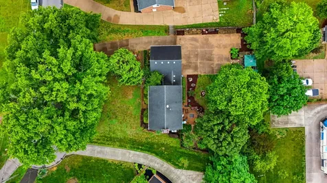 105 S Chestnut Hendersonville TN 37075