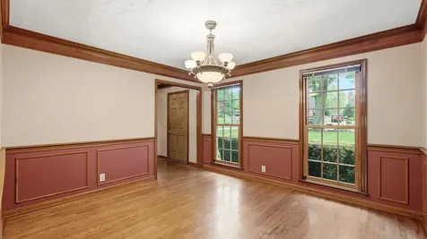 105 S Chestnut Hendersonville TN 37075