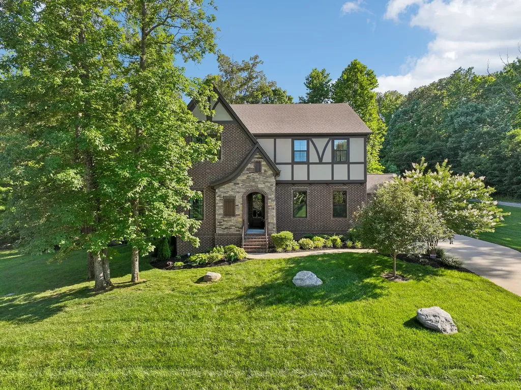 122 Angels Cove Lane Lebanon TN 37087