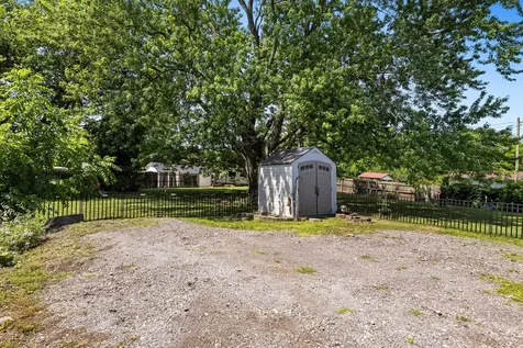 508 Needmore Road Clarksville TN 37040