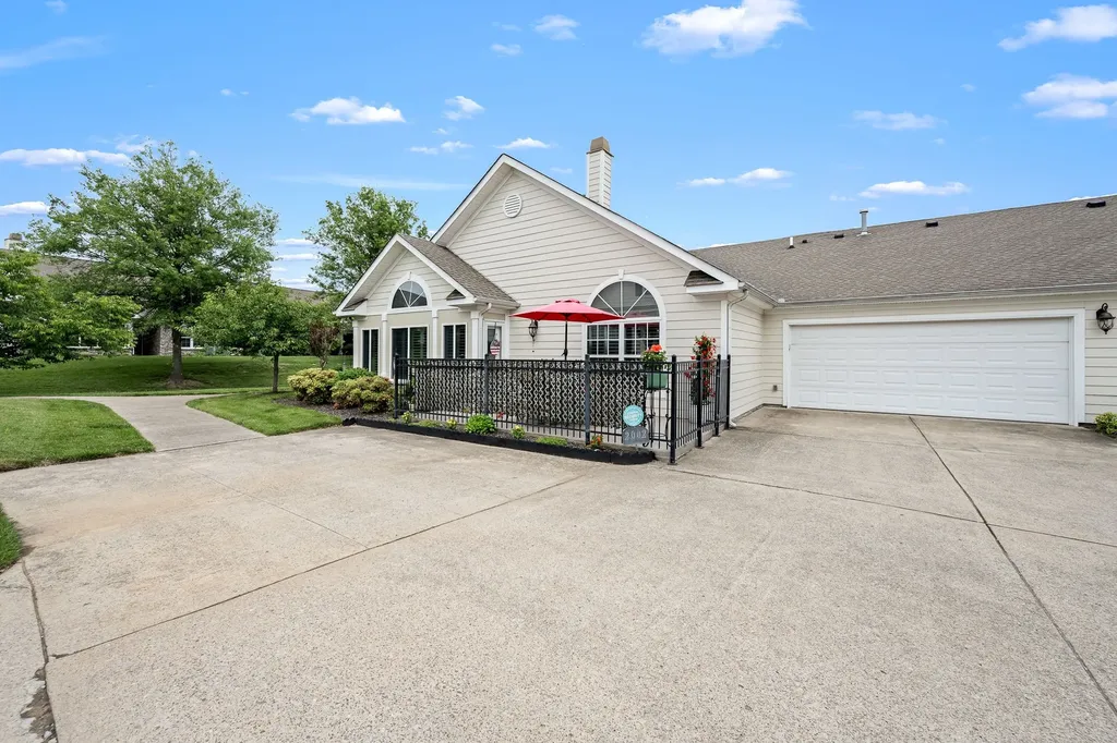 825 S Browns Lane Gallatin TN 37066
