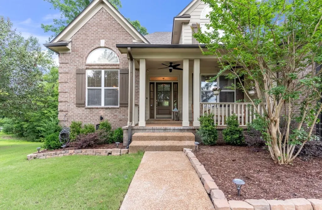 9441 Lake Bridge Drive Lakeland TN 38002