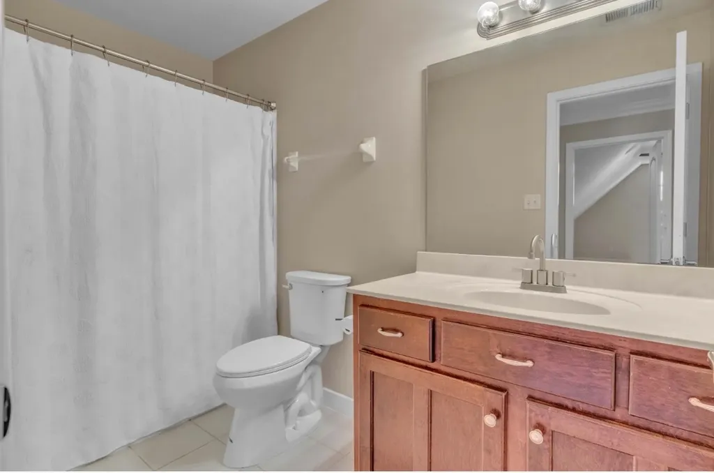 9441 Lake Bridge Drive Lakeland TN 38002