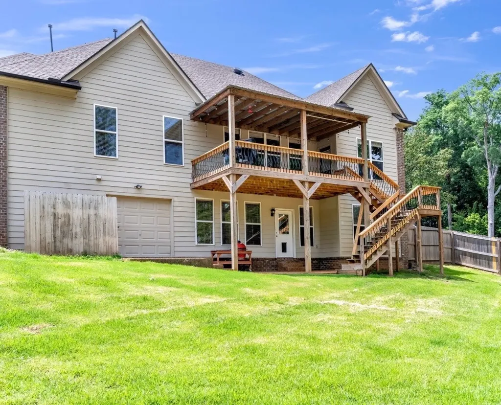 9441 Lake Bridge Drive Lakeland TN 38002