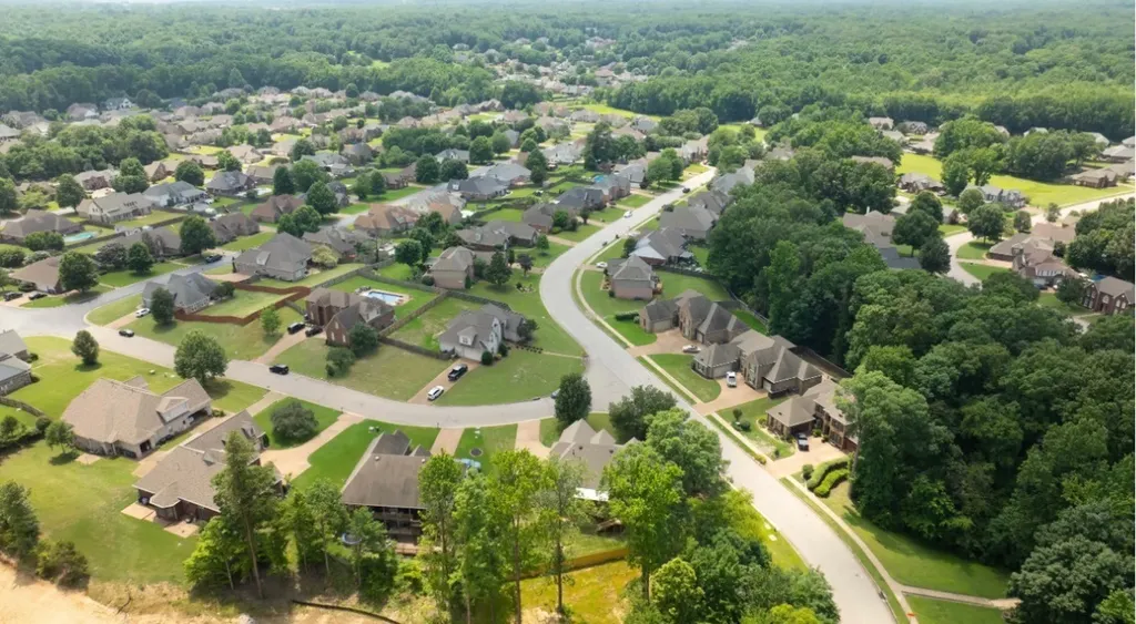 9441 Lake Bridge Drive Lakeland TN 38002