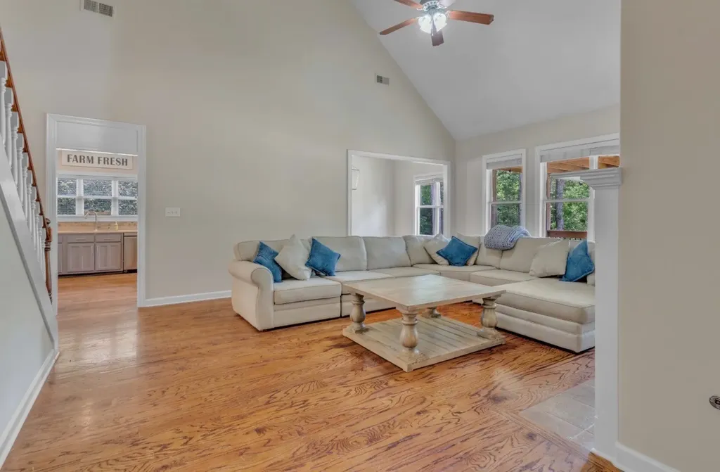 9441 Lake Bridge Drive Lakeland TN 38002