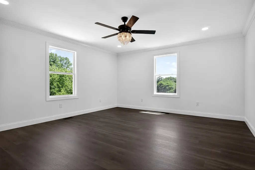 212 Twin Oaks Road Mcminnville TN 37110