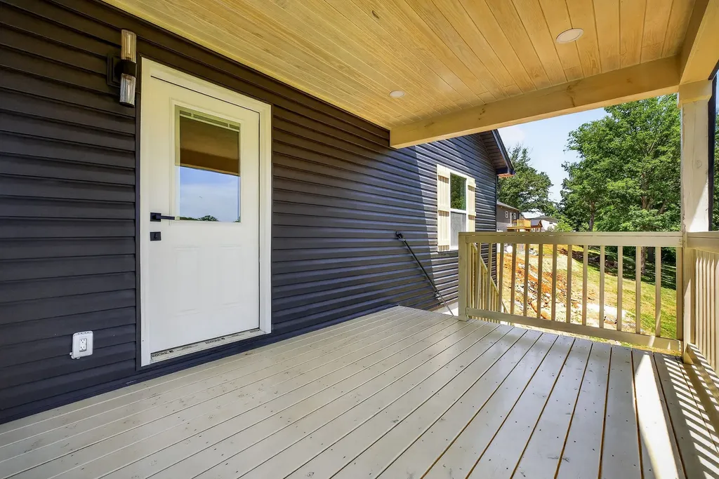 212 Twin Oaks Road Mcminnville TN 37110