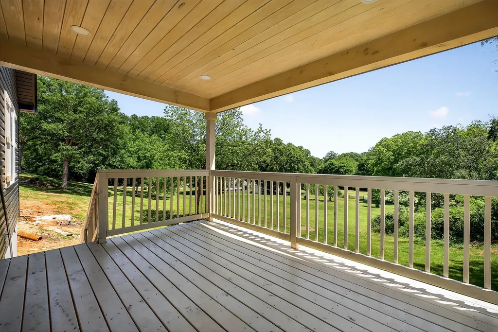 212 Twin Oaks Road Mcminnville TN 37110