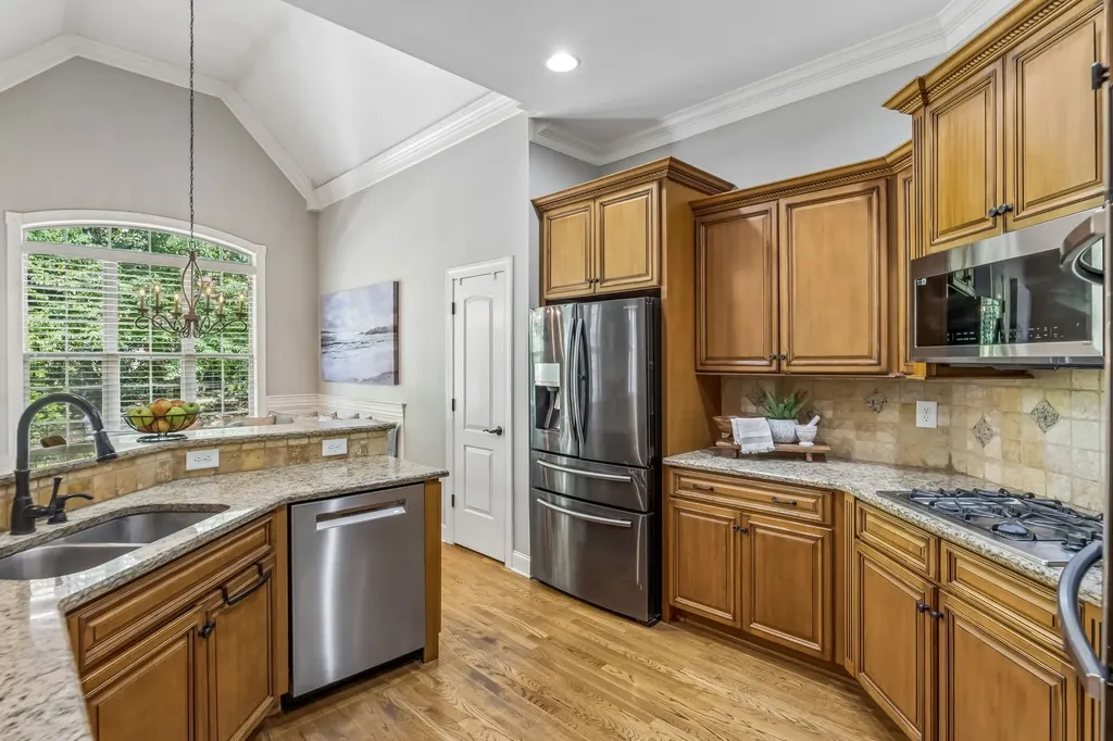 1039 Alice Springs Circle Spring Hill TN 37174