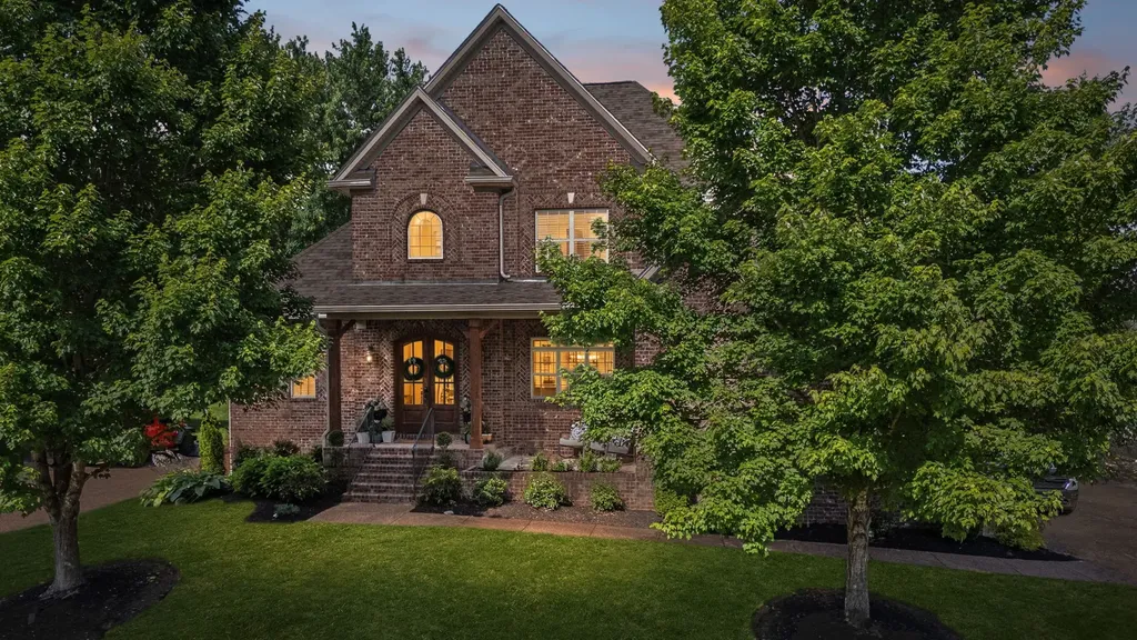 1039 Alice Springs Circle Spring Hill TN 37174