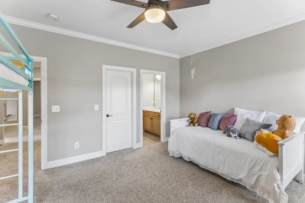 1039 Alice Springs Circle Spring Hill TN 37174
