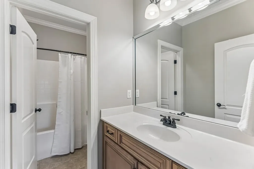 1039 Alice Springs Circle Spring Hill TN 37174