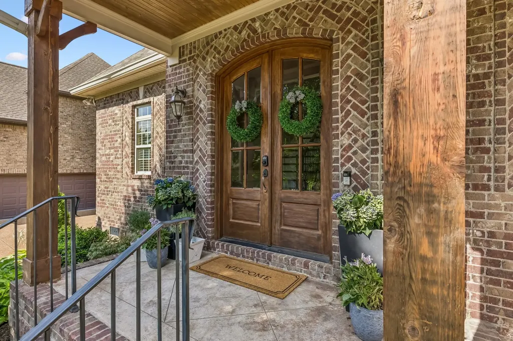 1039 Alice Springs Circle Spring Hill TN 37174