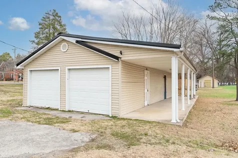 439 W Park Street Guthrie KY 42234