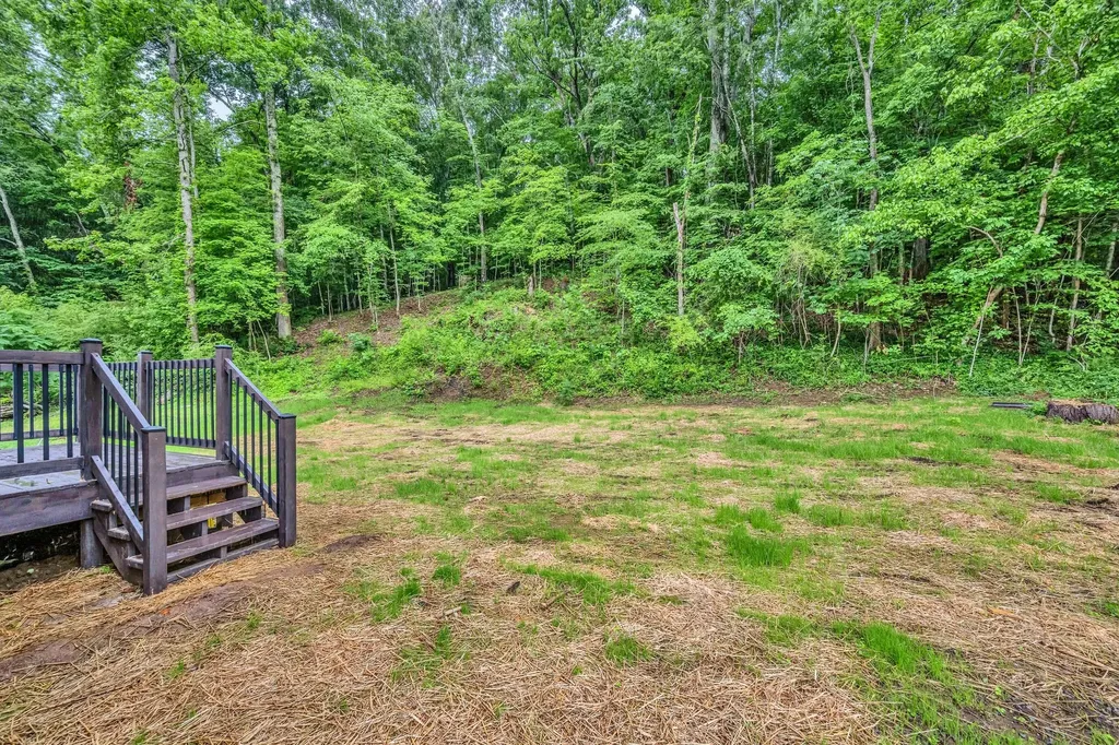 302 W Richland Avenue Waverly TN 37185