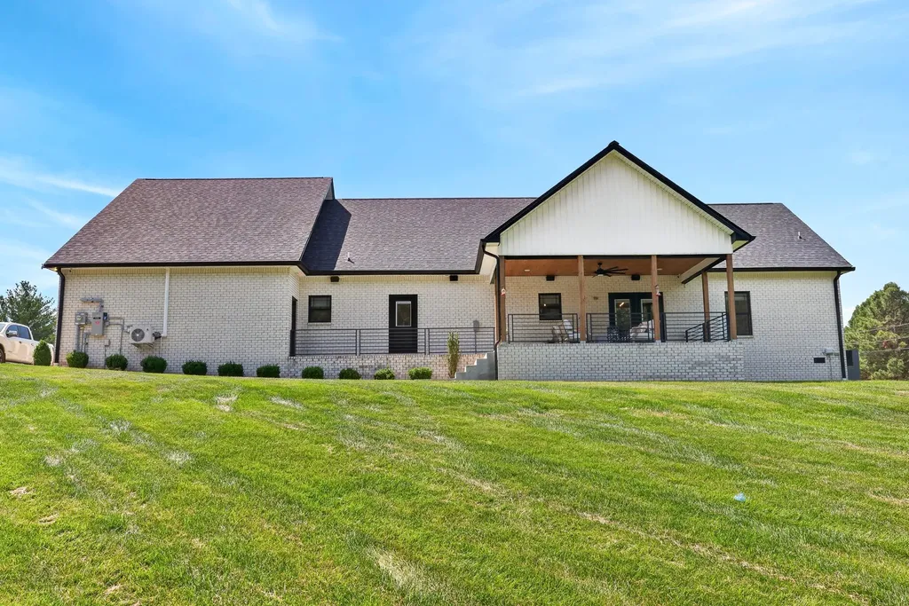 2235 Lock B Road, N Clarksville TN 37043