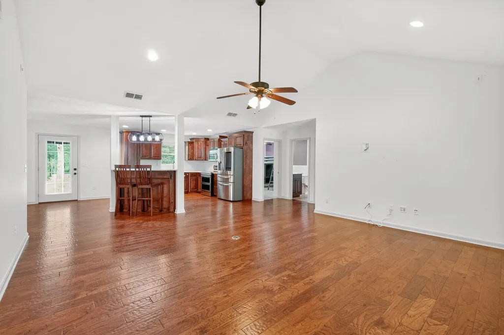 103 Myra Lane Tullahoma TN 37388