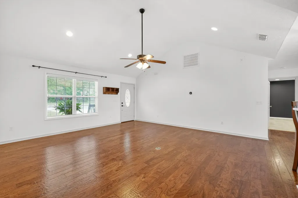 103 Myra Lane Tullahoma TN 37388