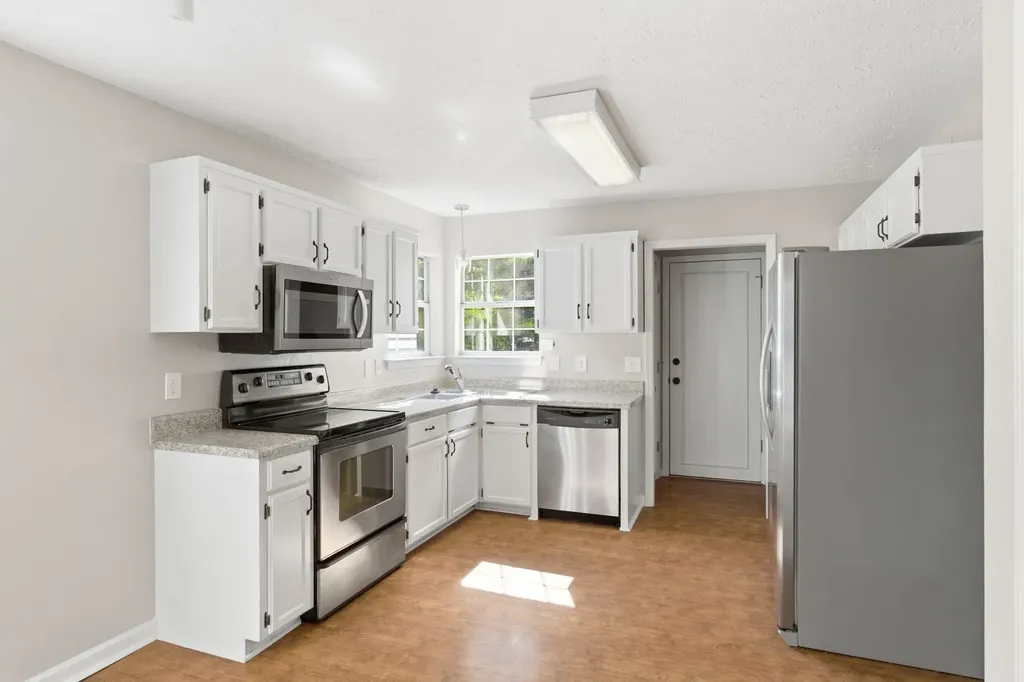 200 Barrington Court Old Hickory TN 37138