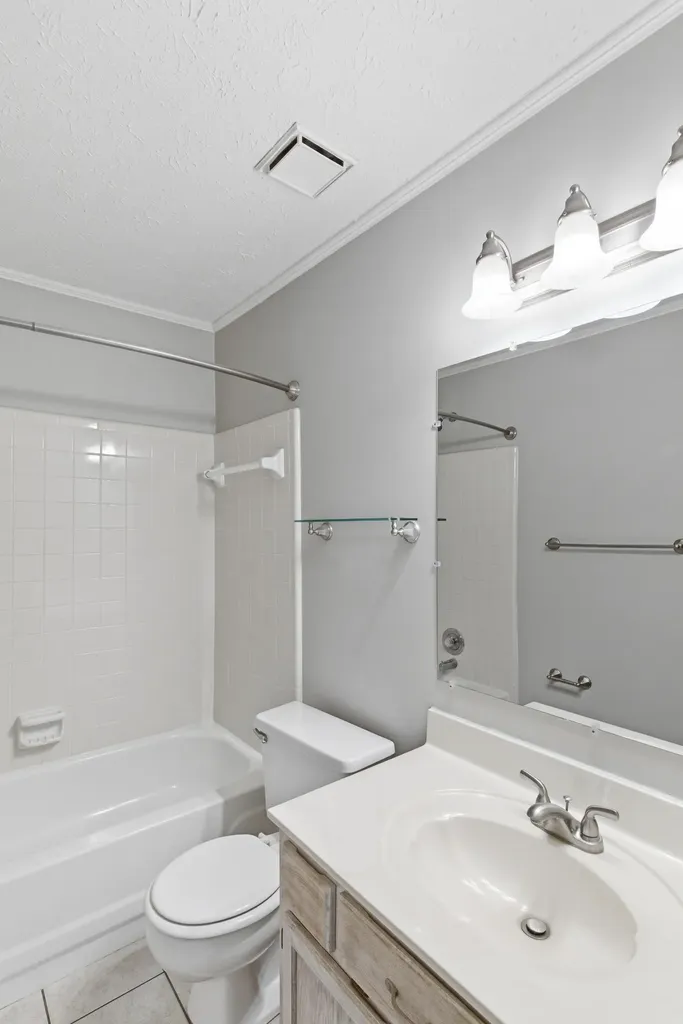 200 Barrington Court Old Hickory TN 37138