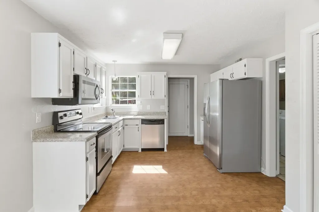 200 Barrington Court Old Hickory TN 37138