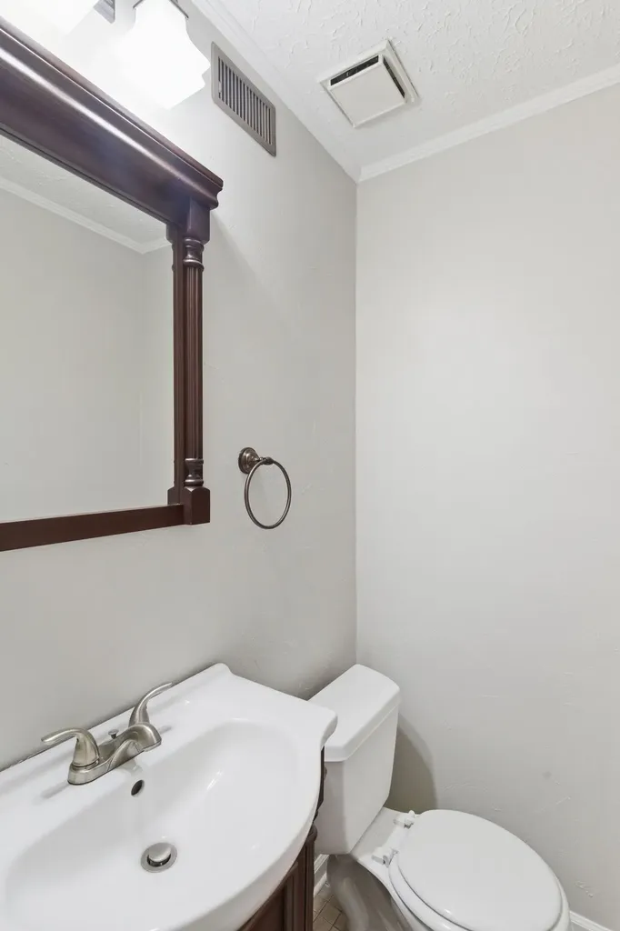 200 Barrington Court Old Hickory TN 37138