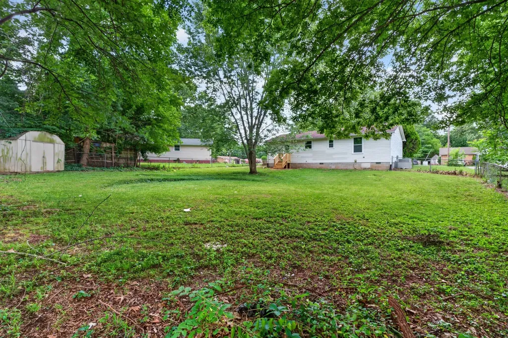 411 Julie Drive Clarksville TN 37042