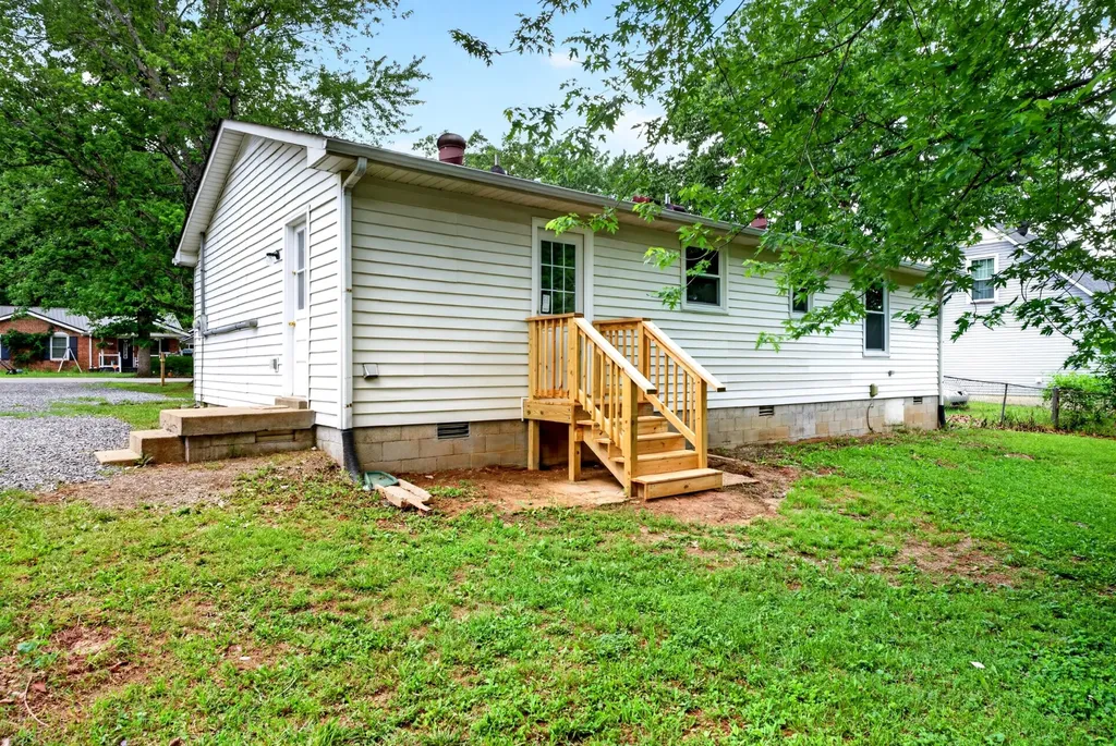 411 Julie Drive Clarksville TN 37042
