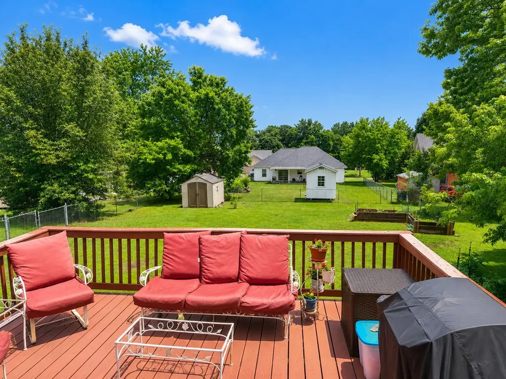 103 Drake Drive Shelbyville TN 37160