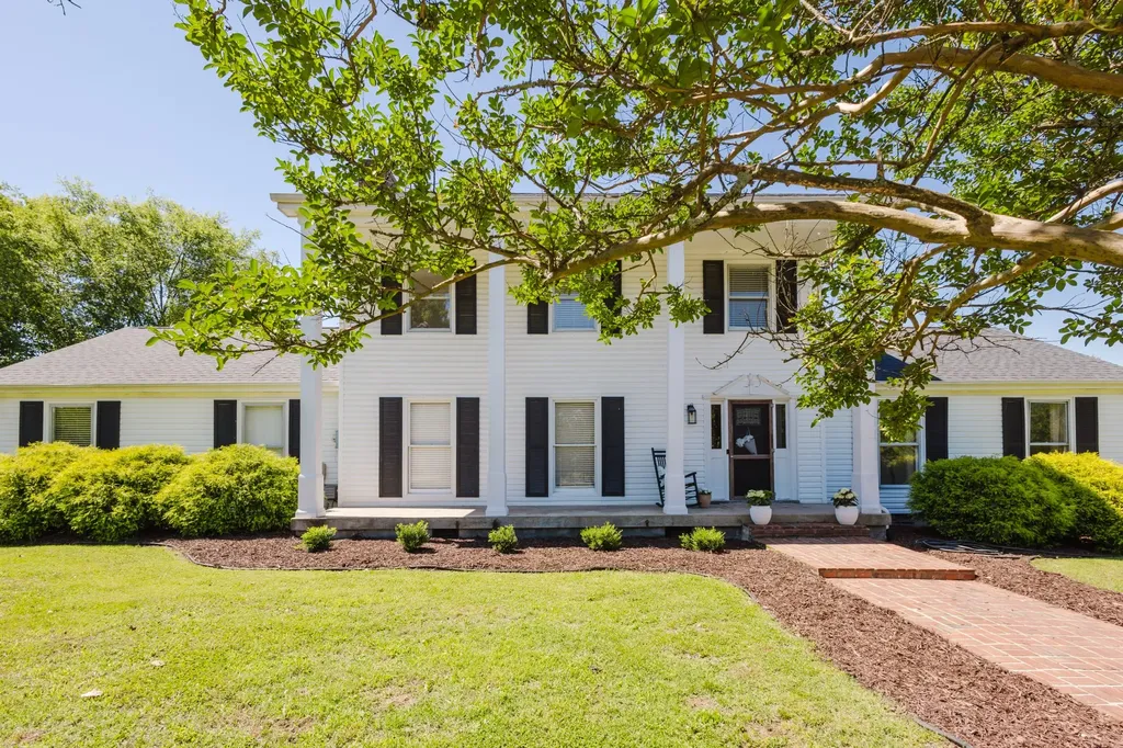Mount Juliet TN, 1100 NW Rutland Road