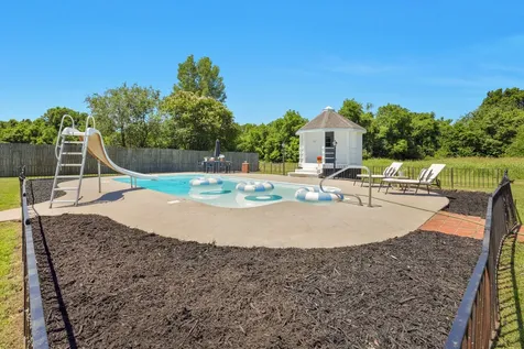 1100 NW Rutland Road Mount Juliet TN 37122