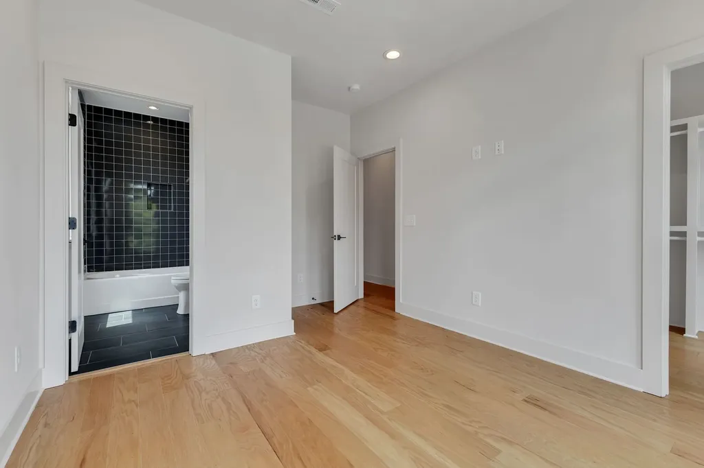 1721 6th Ave, N Nashville TN 37208