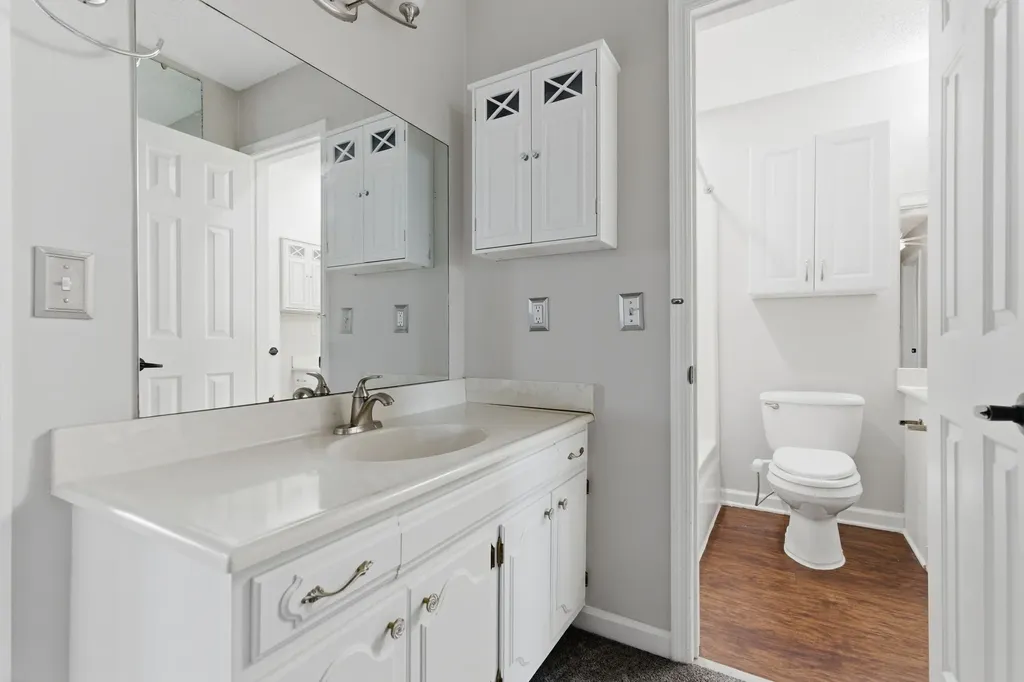 4001 Anderson Road Nashville TN 37217