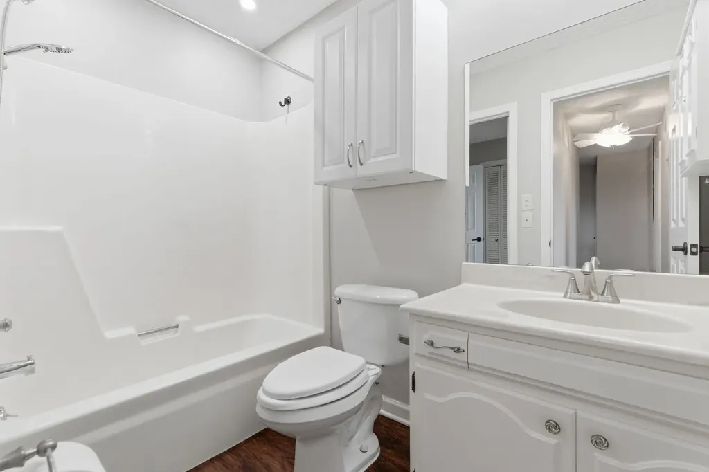 4001 Anderson Road Nashville TN 37217