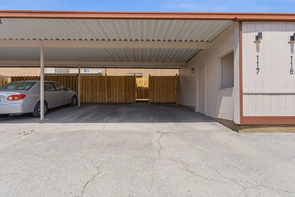 4001 Anderson Road Nashville TN 37217