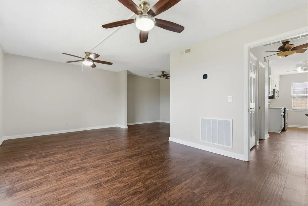 4001 Anderson Road Nashville TN 37217
