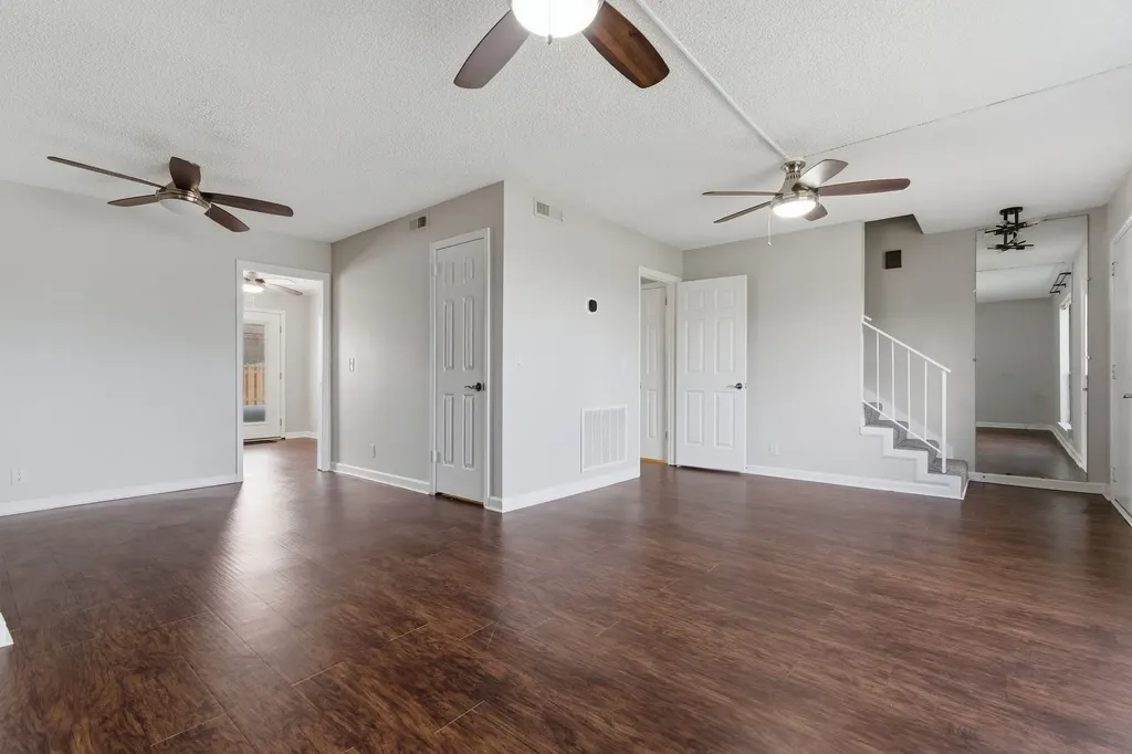 4001 Anderson Road Nashville TN 37217