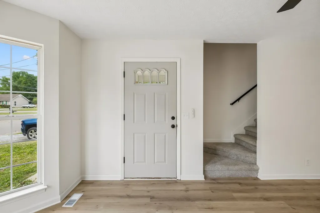 162 Sleepy Hollow Drive Springfield TN 37172