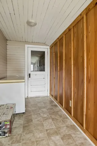15 Sloan Branch Road Pleasant Shade TN 37145