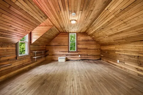 15 Sloan Branch Road Pleasant Shade TN 37145