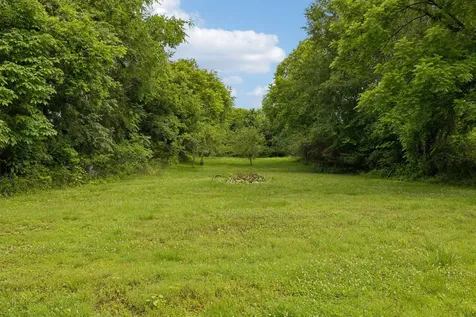 15 Sloan Branch Road Pleasant Shade TN 37145