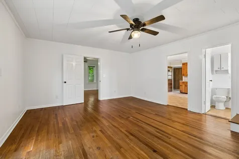 15 Sloan Branch Road Pleasant Shade TN 37145